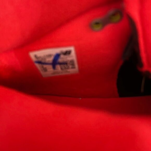 New Balance 710 Gray Lace up Mid Hiking boots , size 11 - Picture 4 of 8